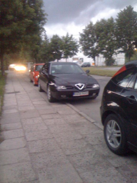 Najładniejsza ze wszystkich skorup na Ząbkowickiej ulicy... :)