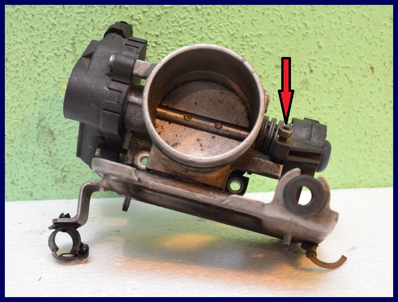 Czyszczenie przepustnicy Alfa 156 1.8 TS i problem z